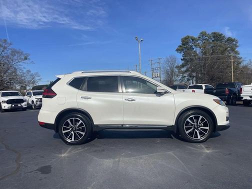 2017 Nissan Rogue SL