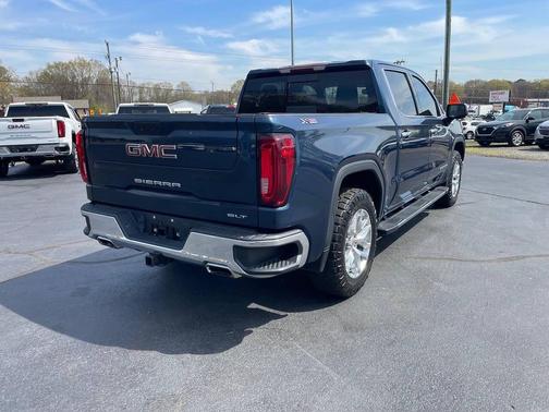 2021 GMC Sierra 1500 SLT