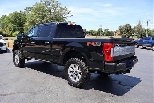 Shadow Black 2017 Ford F-250 Platinum
