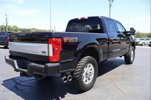 Shadow Black 2017 Ford F-250 Platinum