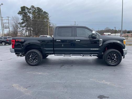 2017 Ford F-250 Lariat