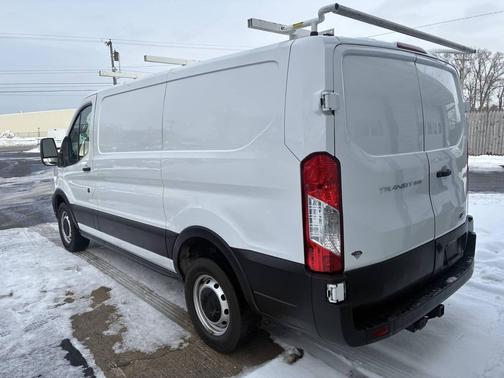 2021 Ford Transit-250 Base
