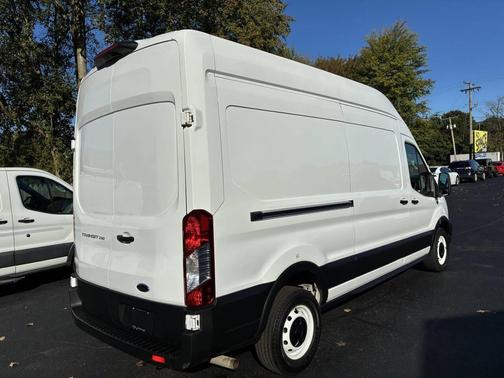 2021 Ford Transit-250 Base