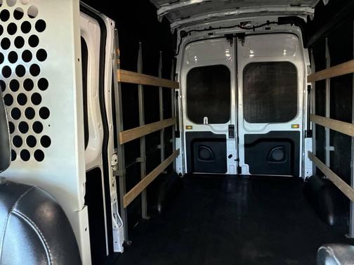 2021 Ford Transit-250 Base