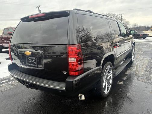 2013 Chevrolet Suburban 1500 LTZ