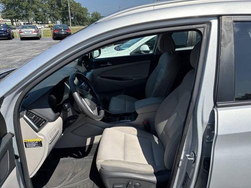 2018 Hyundai TUCSON SEL