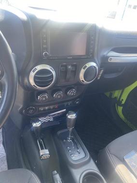 2013 Jeep Wrangler Sahara