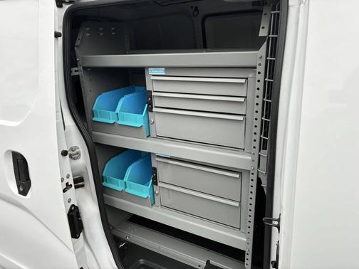 2021 Nissan NV200 SV