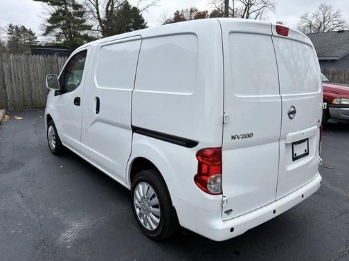 2021 Nissan NV200 SV