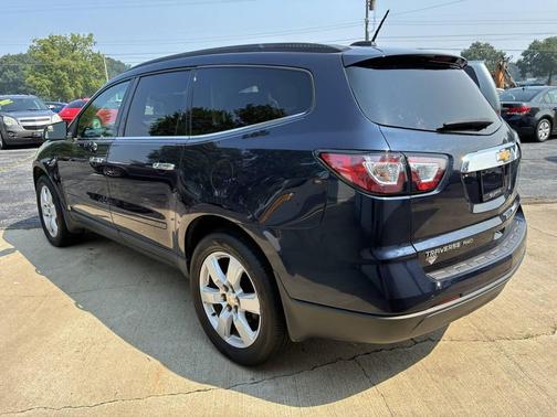 2017 Chevrolet Traverse 1LT