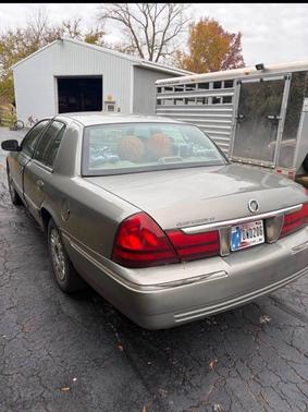 2004 Mercury Grand Marquis GS