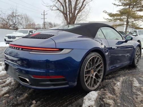 2021 Porsche 911 Carrera 4