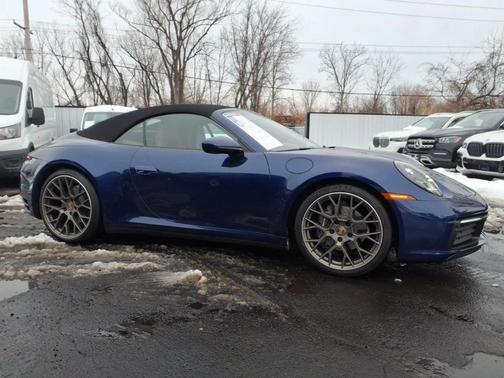 2021 Porsche 911 Carrera 4