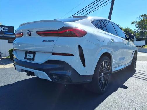 2023 BMW X6 M50i