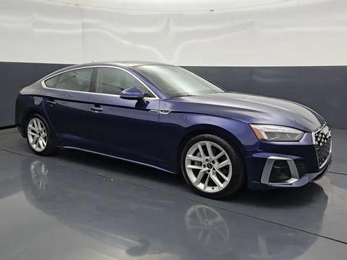 Navarra Blue Metallic 2023 Audi A5 Sportback 45 S Line Prestige