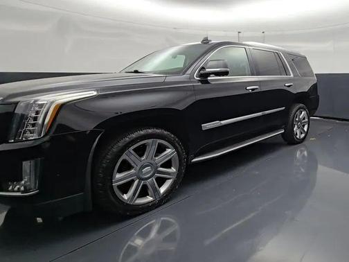 2019 Cadillac Escalade Luxury