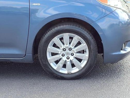 2016 Toyota Sienna XLE Premium