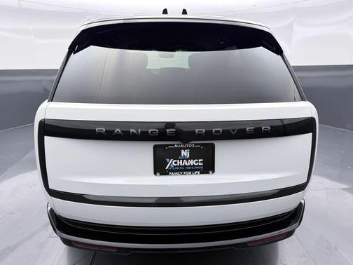 White 2024 Land Rover Range Rover P530 Autobiography