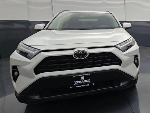 Wind Chill Pearl 2024 Toyota RAV4 XLE Premium