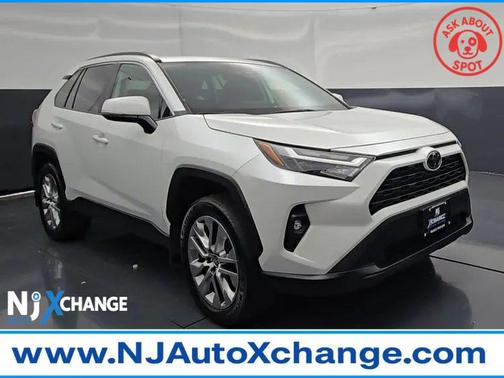 Wind Chill Pearl 2024 Toyota RAV4 XLE Premium