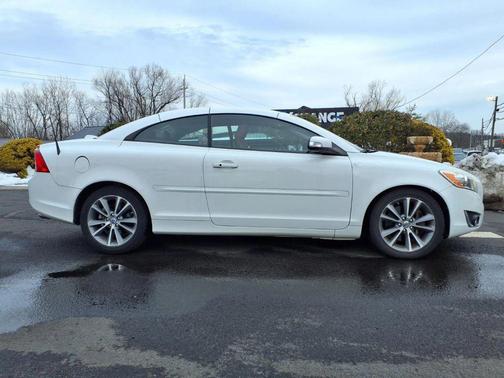 2013 Volvo C70 T5