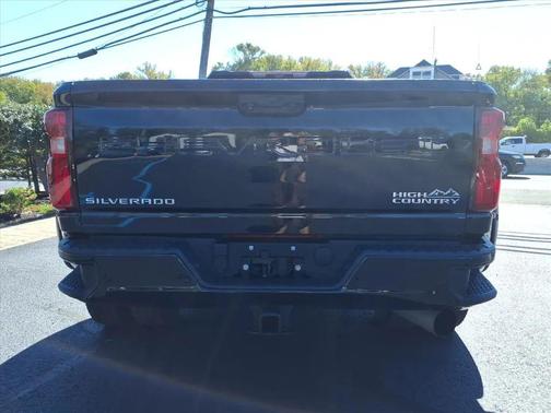 2022 Chevrolet Silverado 3500 High Country