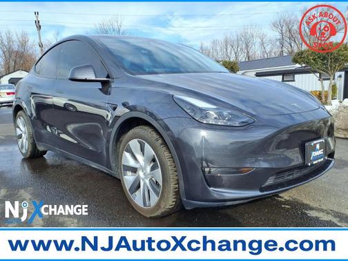 2024 Tesla Model Y Long Range Dual Motor All-Wheel Drive