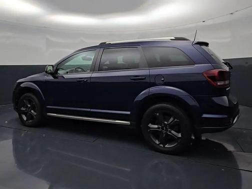 Contusion Blue Pearlcoat 2020 Dodge Journey Crossroad
