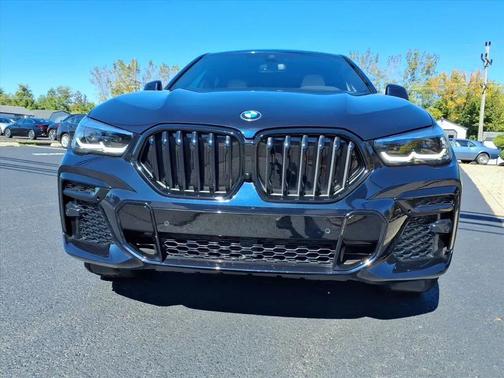 2023 BMW X6 xDrive40i