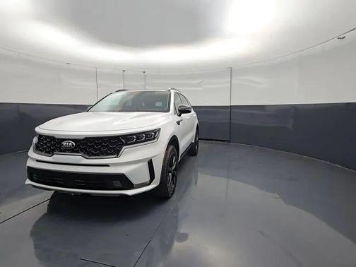 Glacial White Pearl 2021 Kia Sorento SX