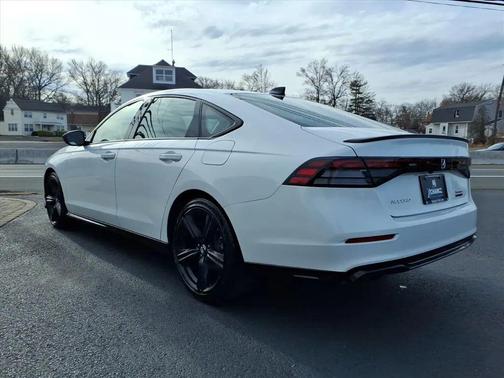 2024 Honda Accord Hybrid Sport-L