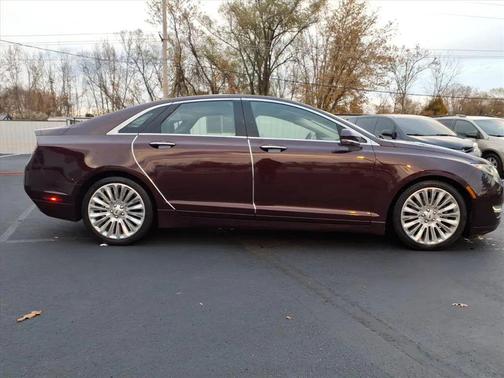 2013 Lincoln MKZ Base