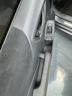 Pavement 2024 Toyota GR86 Premium