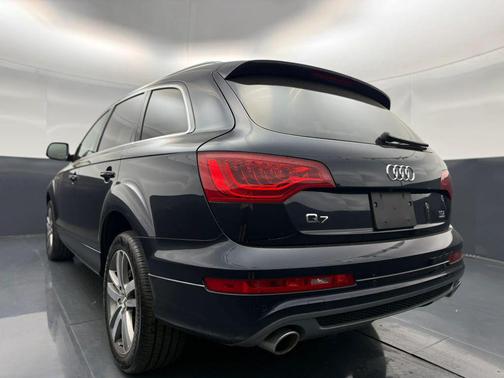 Blue 2011 Audi Q7 3.0 TDI Premium