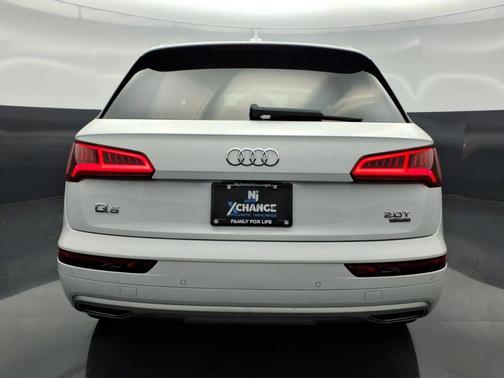 2018 Audi Q5 2.0T Tech Premium