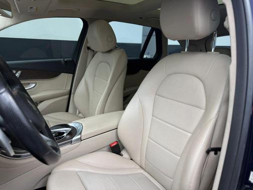 Blue 2018 Mercedes-Benz GLC 300 4MATIC