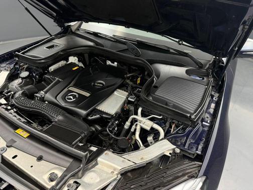 Blue 2018 Mercedes-Benz GLC 300 4MATIC