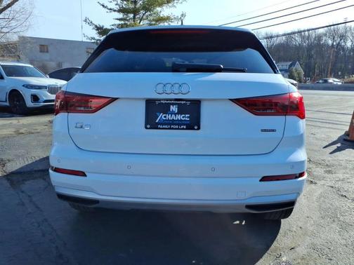 2022 Audi Q3 40 Premium Plus