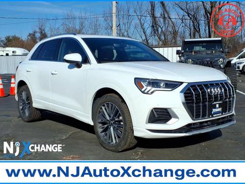 2022 Audi Q3 40 Premium Plus