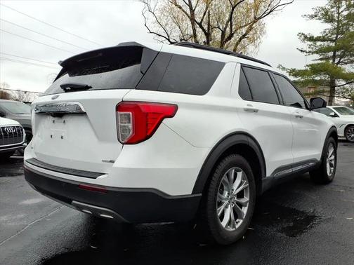 2020 Ford Explorer XLT Sport Utility 4D