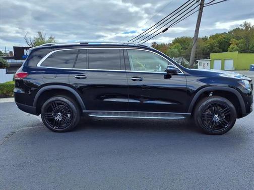 2022 Mercedes-Benz GLS 450 4MATIC