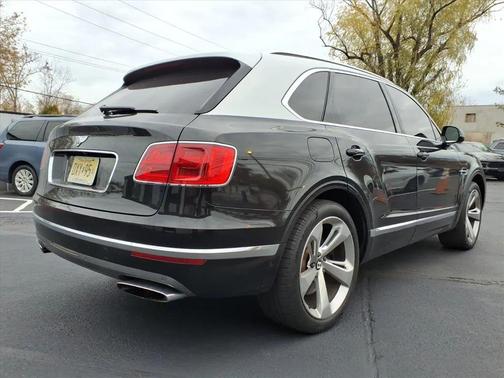 2018 Bentley Bentayga Black Edition