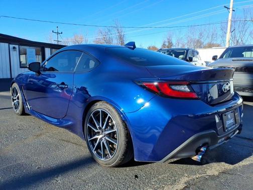 2023 Toyota GR86 Base
