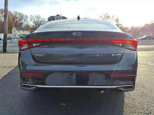 2021 Kia K5 EX