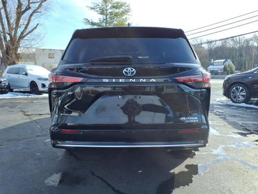 2021 Toyota Sienna Platinum