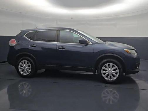 Blue 2016 Nissan Rogue S
