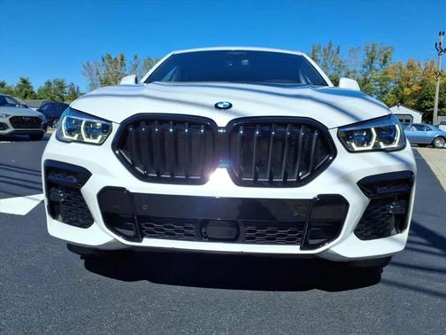 2022 BMW X6 xDrive40i
