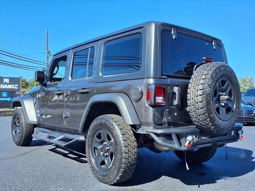 2018 Jeep Wrangler Unlimited Sport