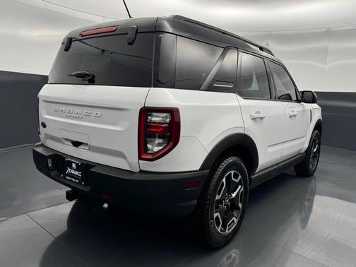 Oxford White 2021 Ford Bronco Sport Outer Banks
