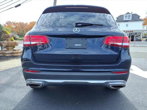 2017 Mercedes-Benz GLC 300 4MATIC